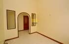 5 Bed Villa with En Suite in Riverside - 14