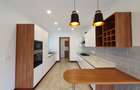 3 Bed Apartment with En Suite at The Colosseum - 7