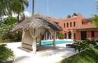 4 Bed House with En Suite in Watamu - 5