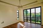 5 Bed Villa with En Suite at 2026-377 - 19