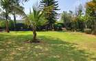 5 Bed House with En Suite in Runda - 14