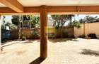 4 Bed Apartment with En Suite in Parklands - 20
