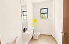 Furnished 4 Bed Apartment with En Suite in Runda - 6