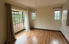 3 Bed Villa with En Suite at Redhill - 18