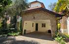 4 Bed Townhouse with En Suite at Lavington James Gichuru - 5
