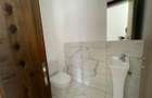 2 Bed Apartment with En Suite in Rosslyn - 8