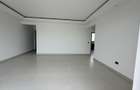 3 Bed Apartment with En Suite at Brookside - 9