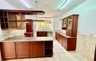 5 Bed Townhouse with En Suite at Off Red Hill Rd - 5