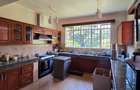 5 Bed Townhouse with En Suite in Kitisuru - 3