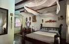 3 Bed Villa with En Suite at La-Marina - 20