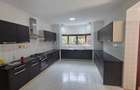 5 Bed Villa with En Suite at Mimosa Road - 3