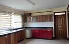 5 Bed Townhouse with En Suite at Grovelia Grove - 4