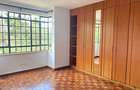 3 Bed Apartment with En Suite in Westlands Area - 8