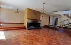 4 Bed Townhouse with En Suite at Lavington - 2