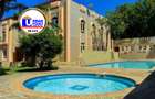 5 Bed House with En Suite in Nyali Area - 1