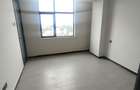 2 Bed Apartment with Gym in Kilimani - 12