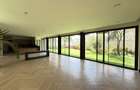 5 Bed Townhouse with En Suite in Kyuna - 6