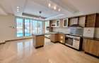 5 Bed Townhouse with En Suite at Convent Drive - 5