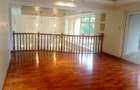 5 Bed Townhouse with En Suite in Lavington - 7