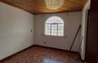 4 Bed Townhouse with En Suite in Lavington - 6