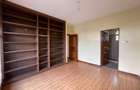 4 Bed House with En Suite in Runda - 13