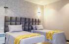 3 Bed Apartment with En Suite in Riverside - 5