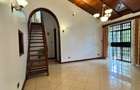 4 Bed House at Near Giraffe Centre - 17