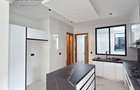 2 Bed Apartment with En Suite at Peponi Road - 7