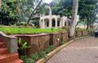 5 Bed House with En Suite in Runda - 1