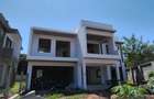 4 Bed Townhouse with En Suite at Lakers Road - 1