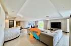Furnished 3 Bed Apartment with En Suite in Riverside - 2