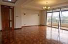 4 Bed Apartment with En Suite in Riverside - 6