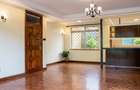 3 Bed Apartment with En Suite at Sports Road - 19
