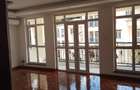 5 Bed Townhouse with En Suite in Lavington - 11