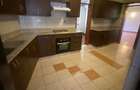 2 Bed Apartment with En Suite at Kindaruma Road - 7