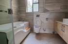 5 Bed House with En Suite in Lavington - 14