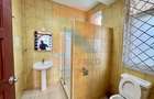 5 Bed Townhouse with En Suite in Rosslyn - 12