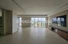 4 Bed Apartment with En Suite in Spring Valley - 17