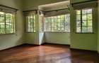 5 Bed Townhouse with En Suite in Rosslyn - 13
