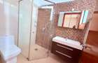 3 Bed Apartment with En Suite in Parklands - 7