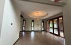 4 Bed House with En Suite in Runda - 10