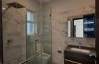 3 Bed Apartment with En Suite at Riverside Drive - 13