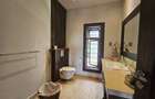 5 Bed Townhouse with En Suite in Lavington - 13