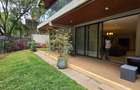 Furnished 4 Bed Apartment with En Suite in Spring Valley - 16