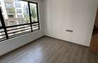 2 Bed Apartment with En Suite in Riverside - 12