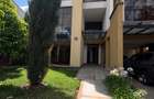 5 Bed Townhouse with En Suite at Lavington Green - 2