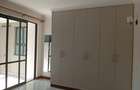2 Bed Apartment with En Suite in Westlands Area - 10