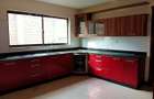 5 Bed Townhouse with En Suite in Brookside - 7