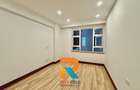 3 Bed Apartment with En Suite in Parklands - 13