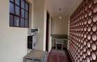 3 Bed Apartment with En Suite in Riverside - 11